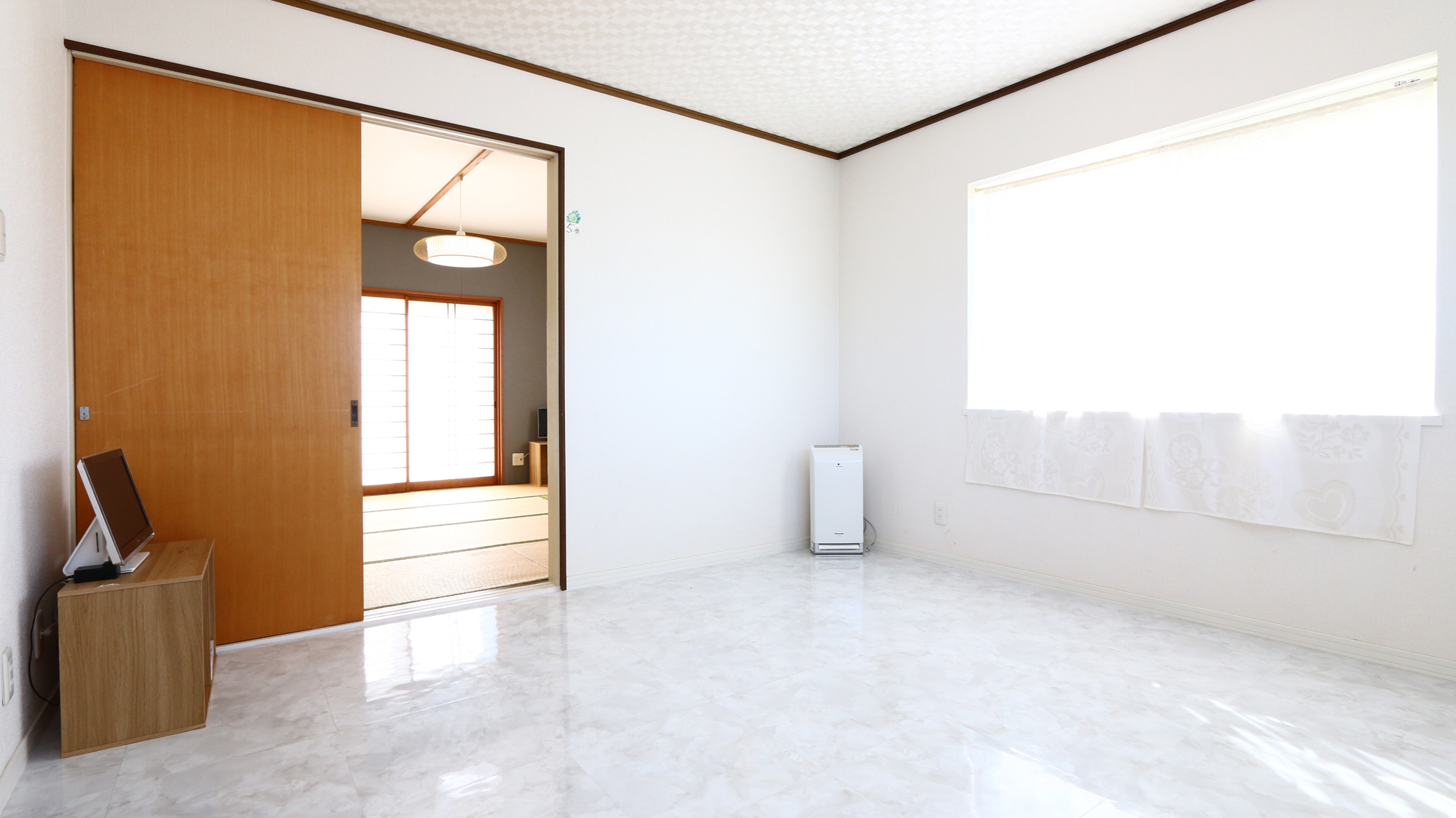 本館【2階】洋室＊