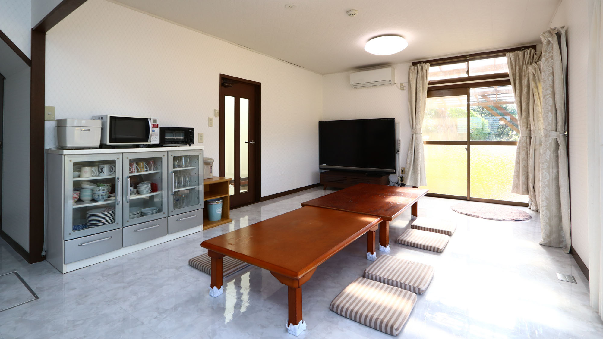 木戸浜　リビング＊