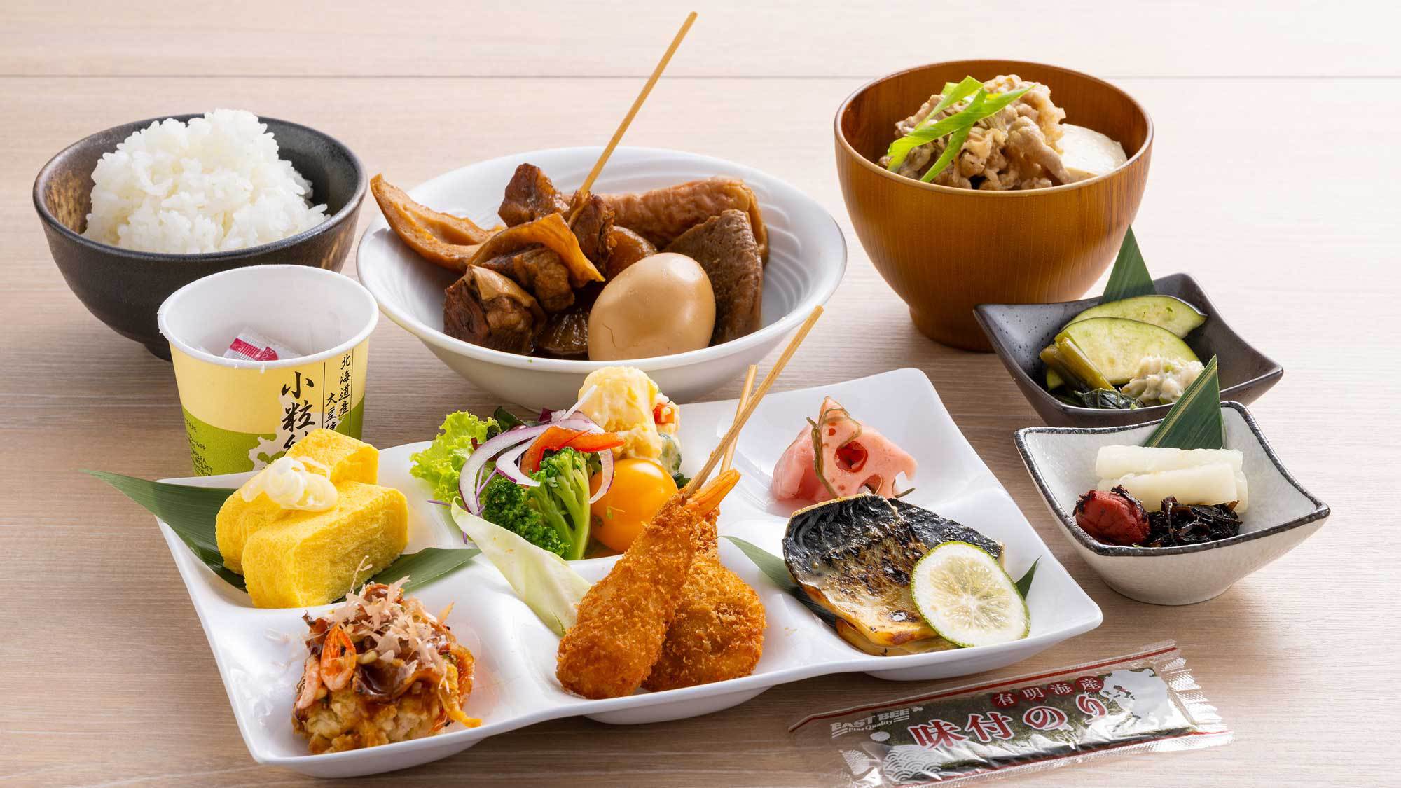 【朝食】ゴハンが進む、大阪・静岡名物も多数ご用意しております。