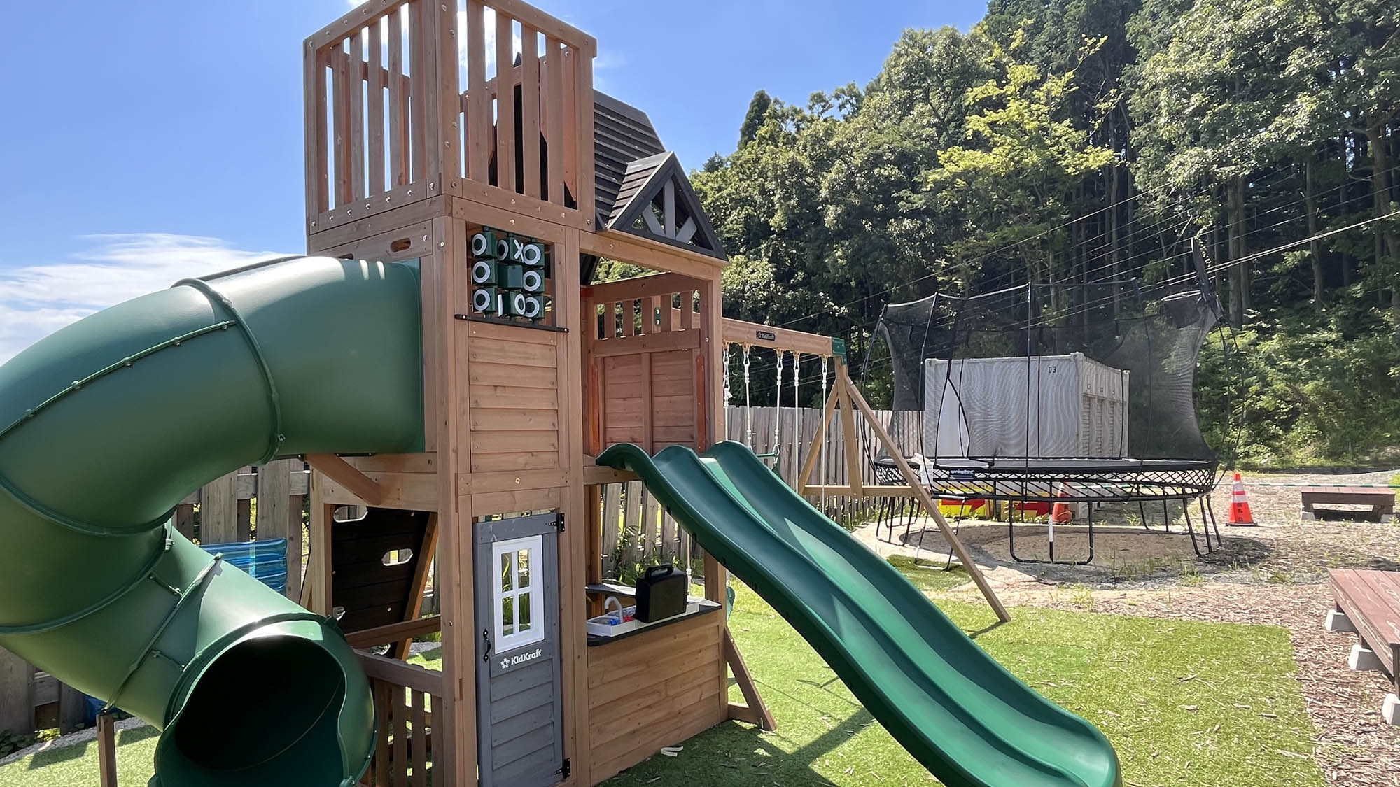 アスレチック遊具