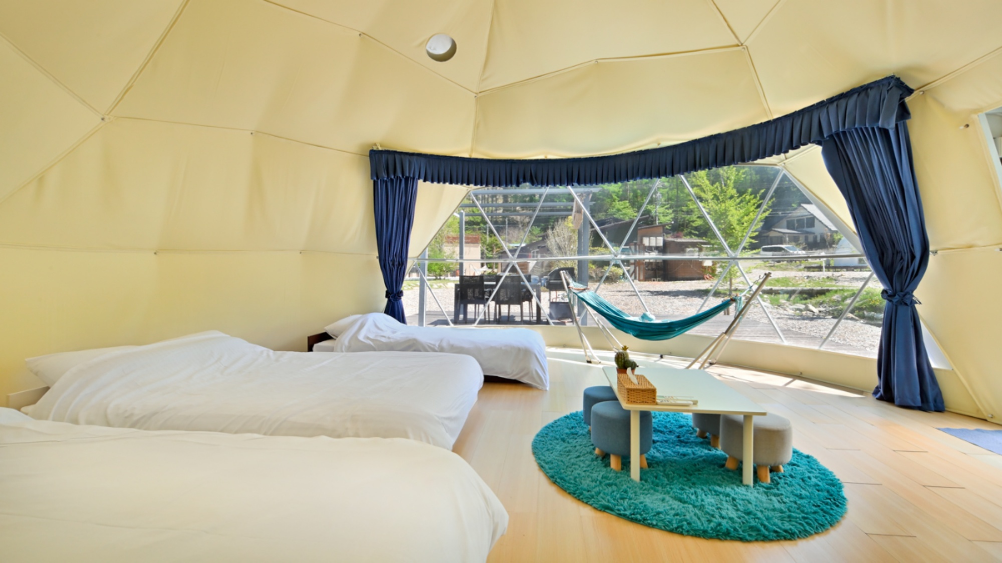 *SKY DOME「RIVER view」／施設内で川に近く、一番人気です