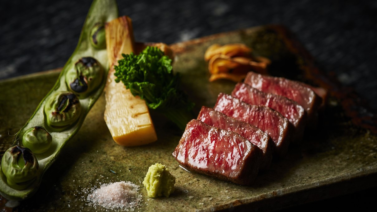 季節の美食を楽しむ 鉄板焼き シェフズテーブル「紅葉」夕＆朝食付きプラン【2食付き】