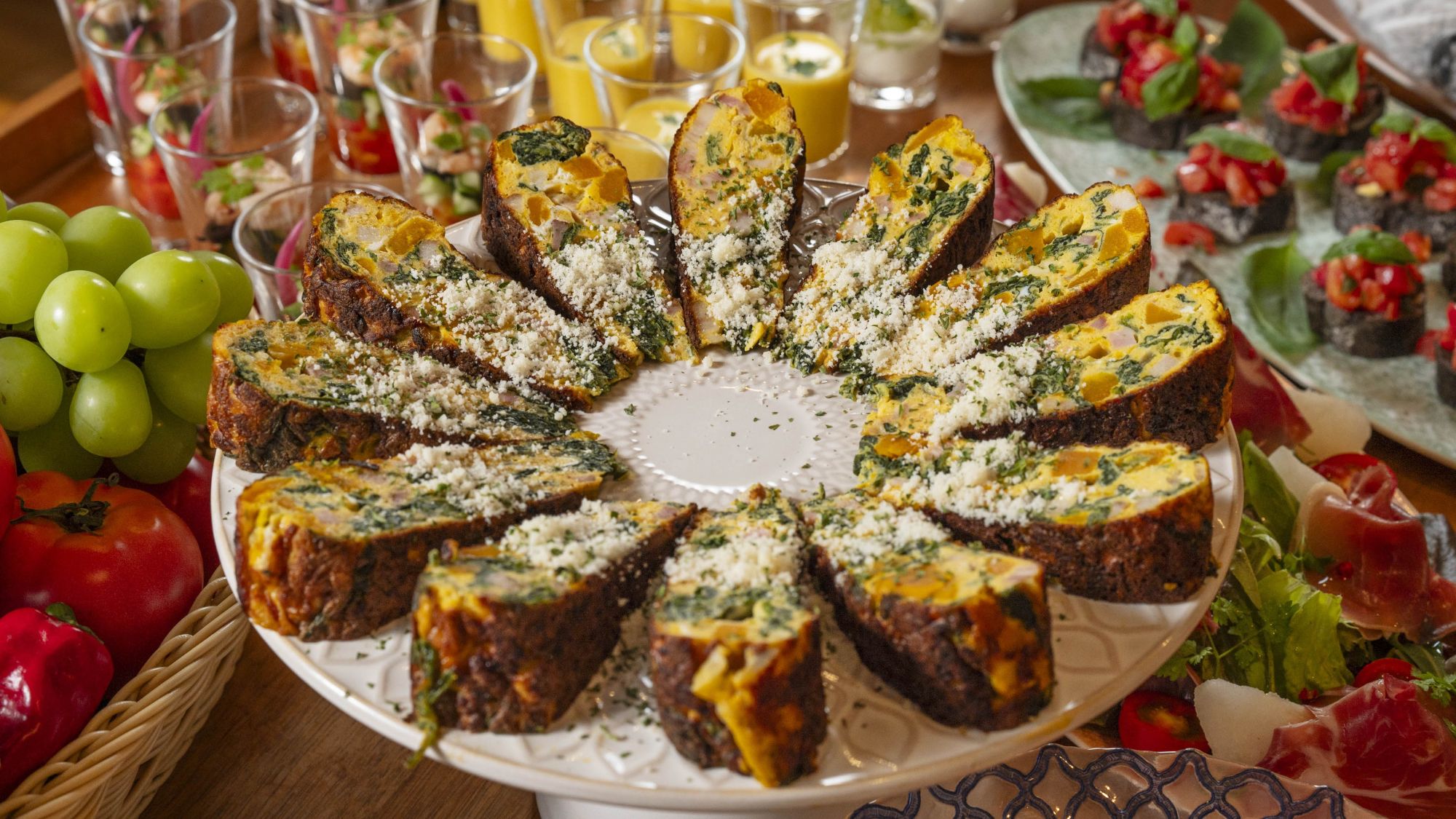 季節野菜のスパニッシュオムレツ（アンティパストワゴンより）