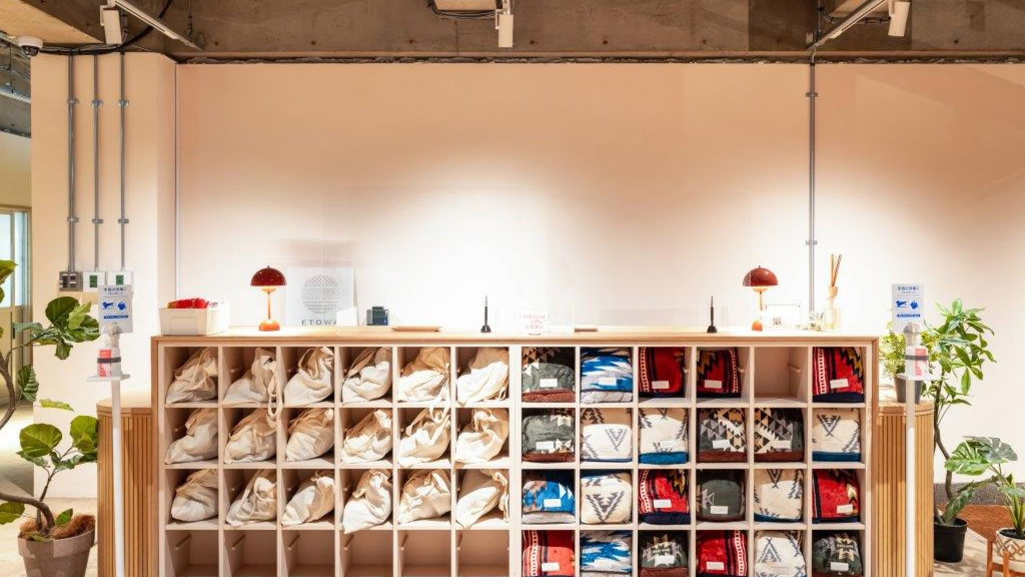 内装は綺麗にリノベーションされています