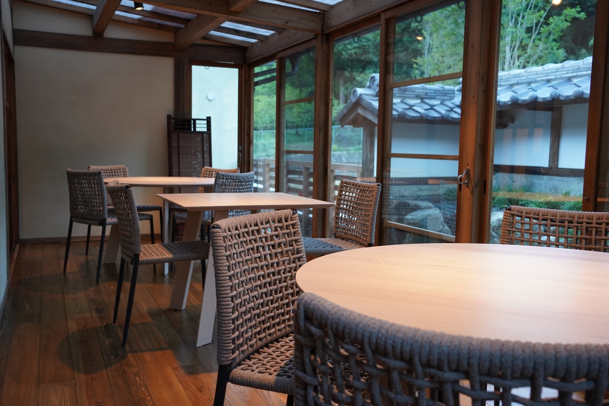 【直前割】期間限定バーゲンプライス！愛犬と里山丹波の古民家で創作フレンチフルコースを愉しむ休日