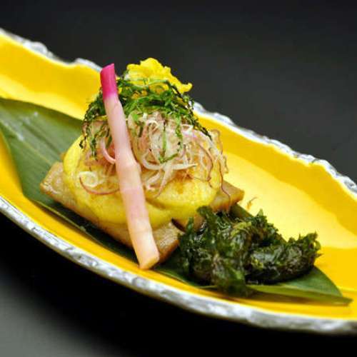 客室でも熱々のままの状態でお持ちする様心がけています