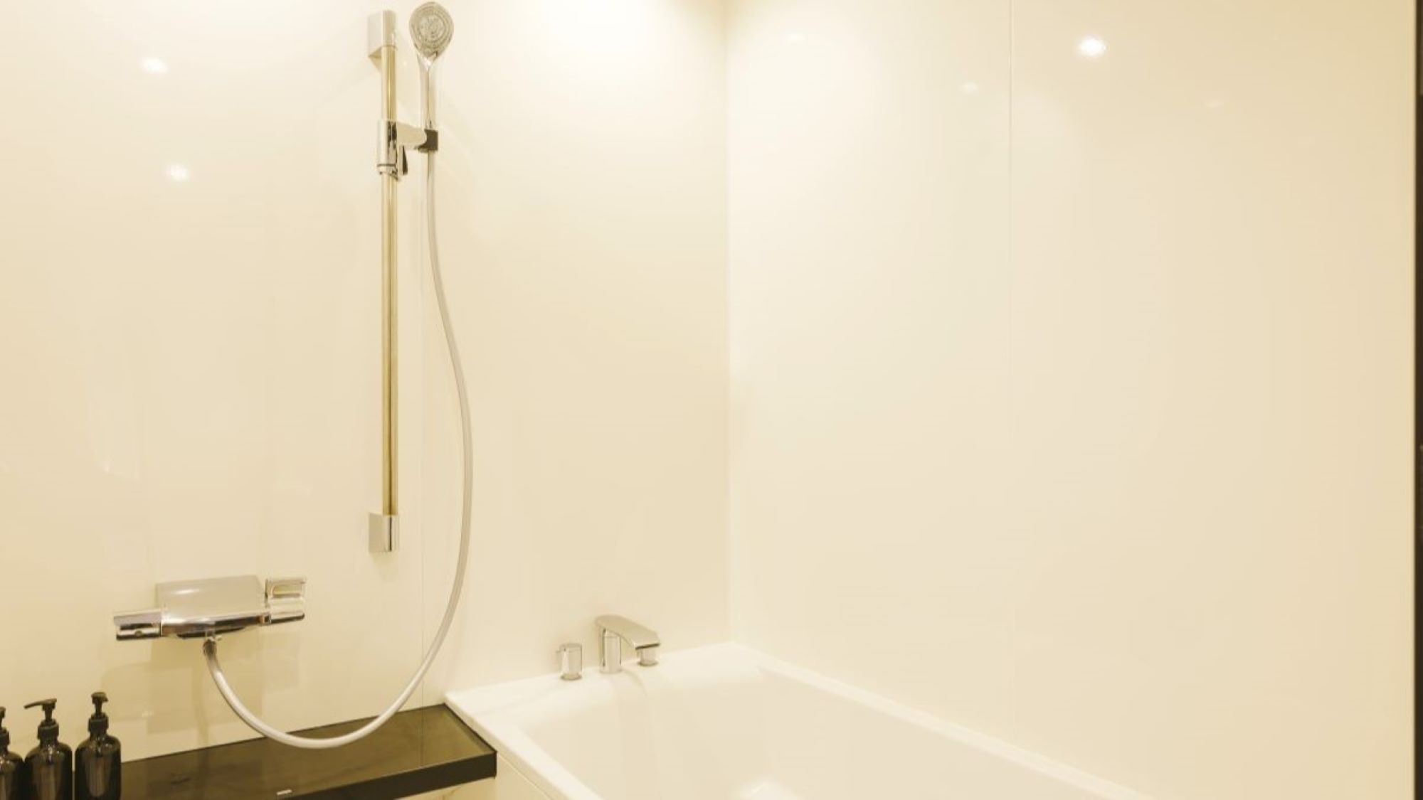 Premier－dome C・Superior-tent(内風呂)