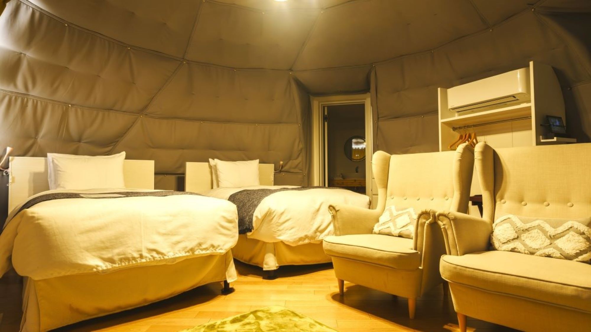 Superior-tent(内観)