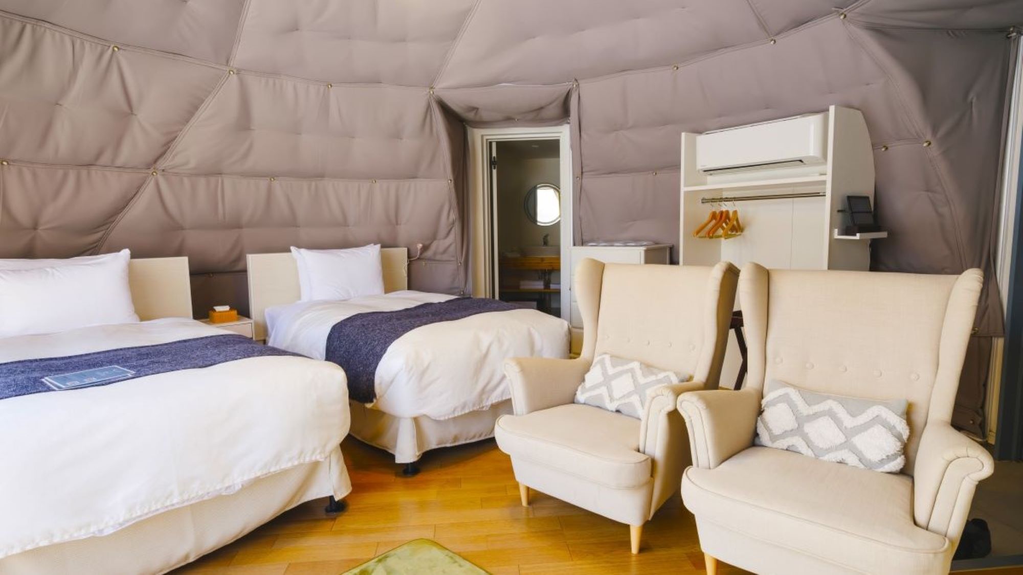 Superior-tent(内観)