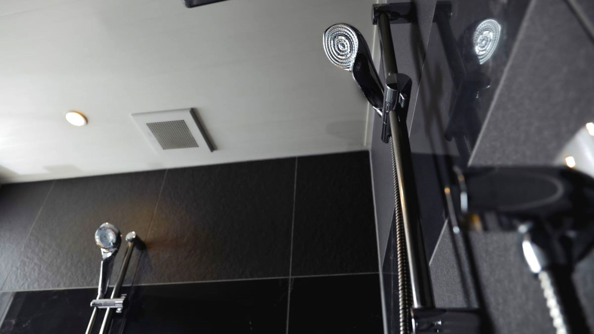 Luxe-dome シャワーブース