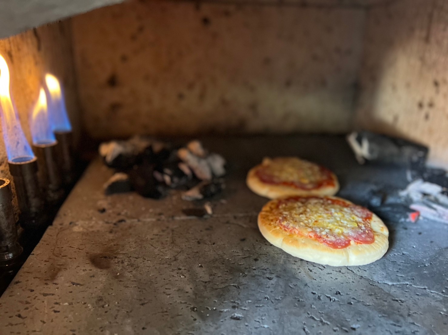 ピザづくり体験