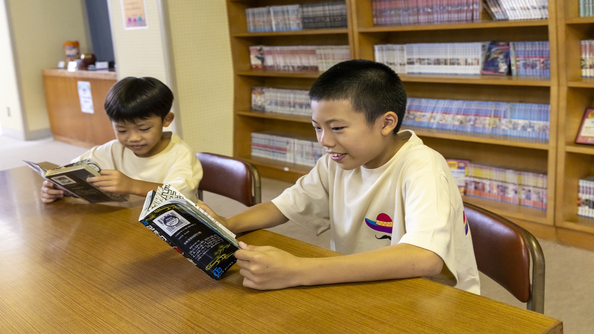 コミックルーム（8:00〜22:00）