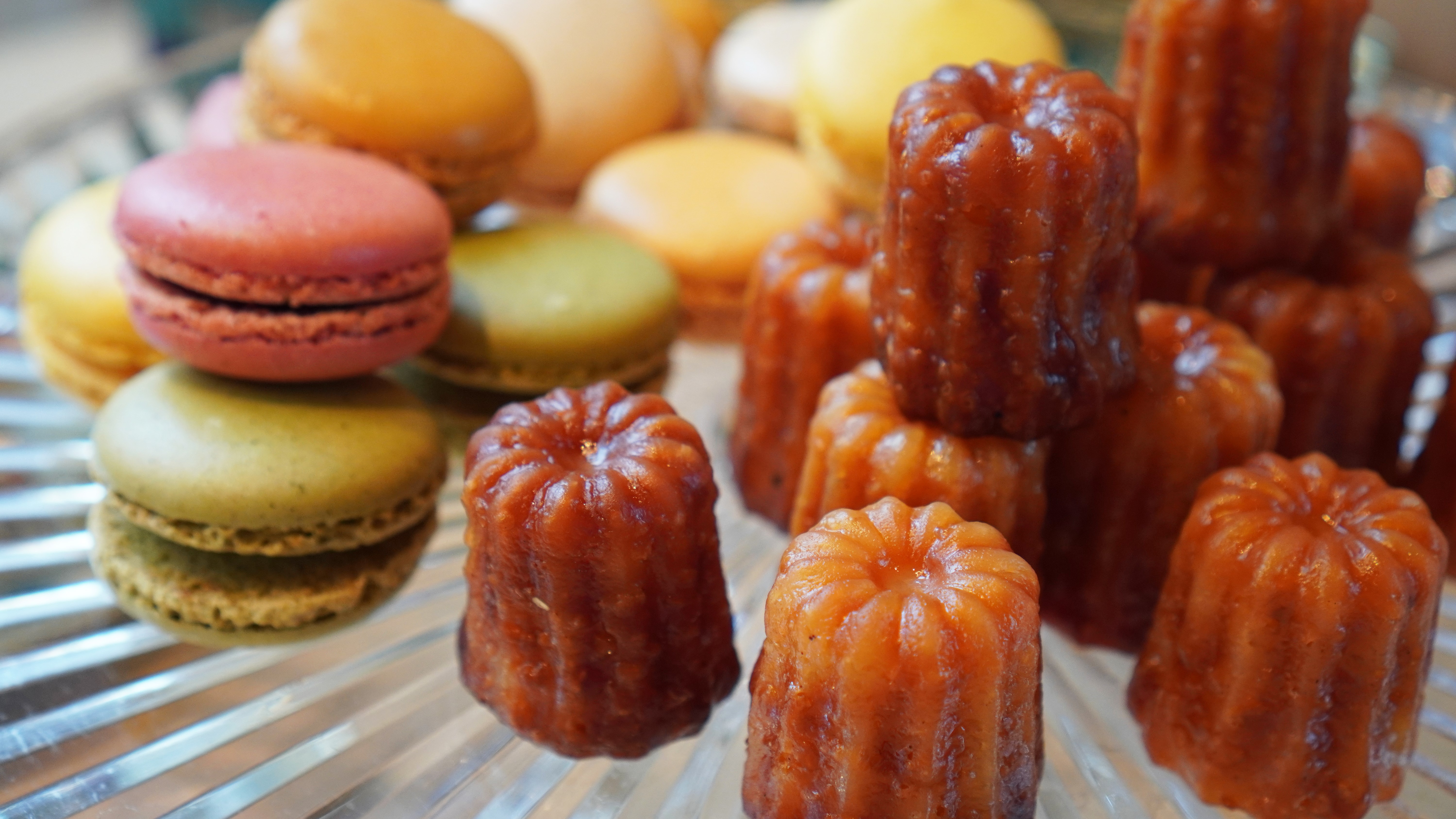 無料の軽食 tottette（トッテッテ）／ミニマカロン＆ミニカヌレ