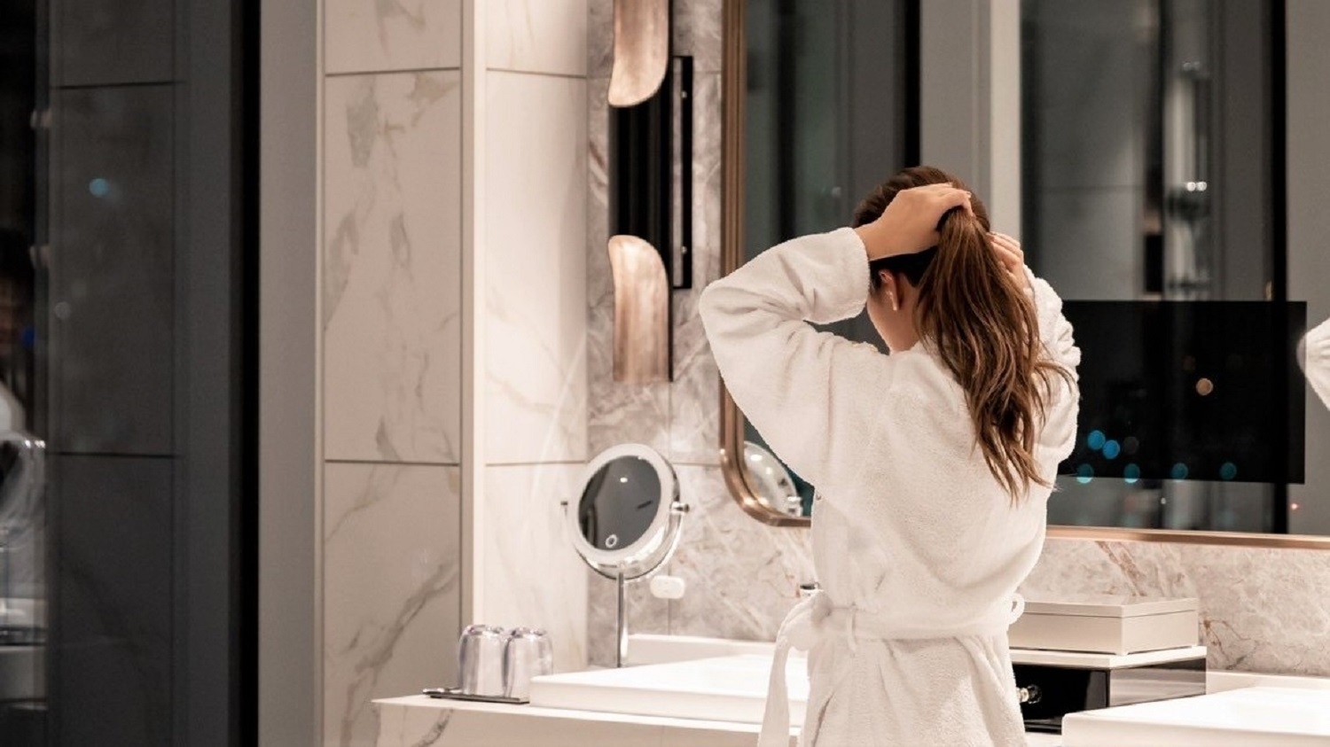 【スイート×記念日】2人だけの特別な時間を堪能！ケーキ＆グラスシャンパン＆夕朝食付（ご夕食：20時）