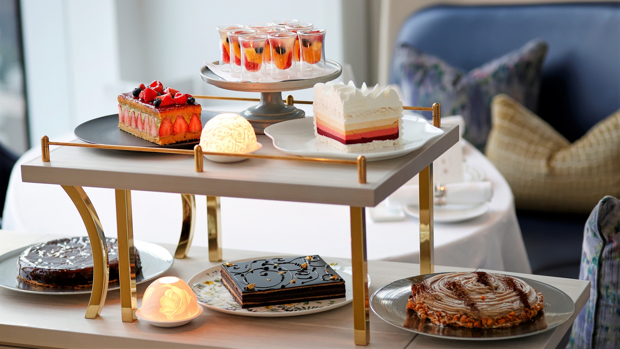 リストランテ「OZIO」のデザートワゴン　※イメージ