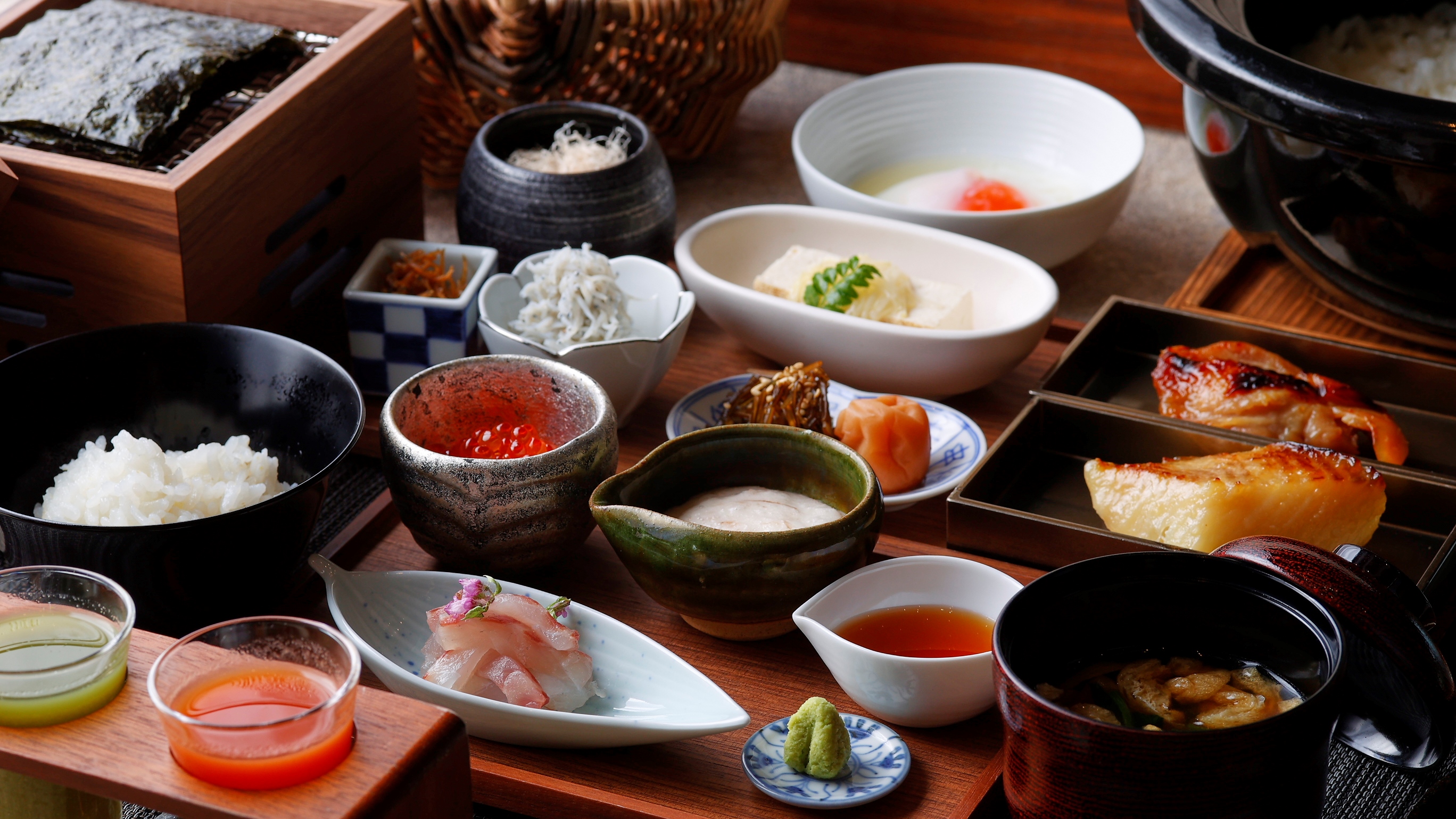 日本料理　　朝食　※イメージ