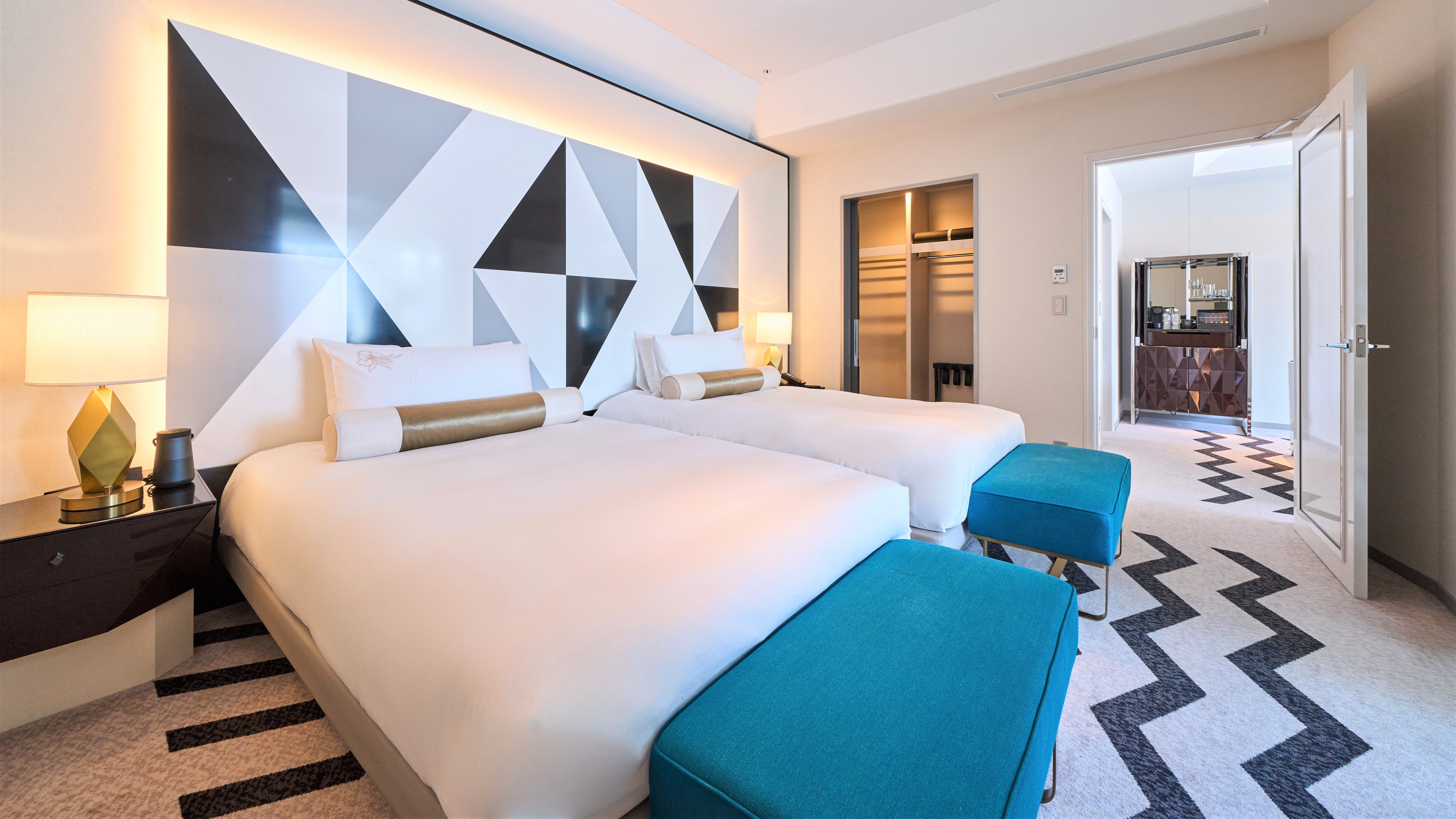 プレミア スイート ツインのベッド