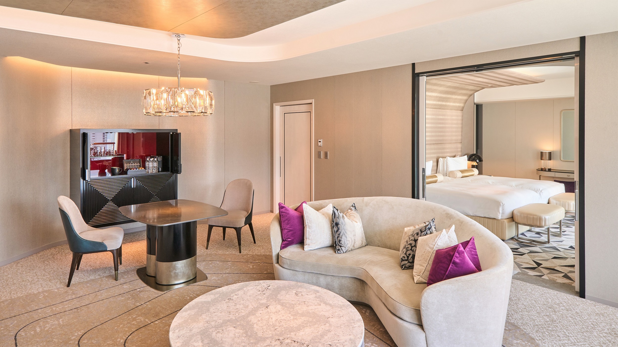 リビングルーム（エグゼクティブ スイート ツイン）