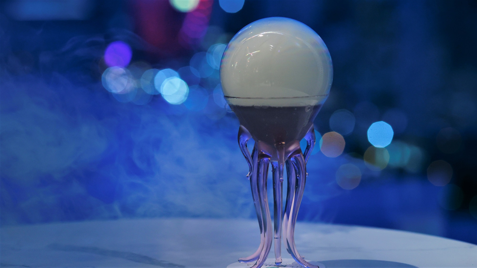 「Fly me to the Moon」　※カクテルイメージ