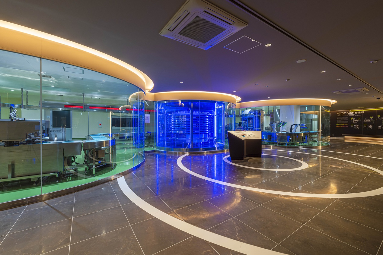 ロイズカカオ＆チョコレートタウン入場券・駐車場・12時イン・お菓子付◆チョコレートを旅しよう　素泊り