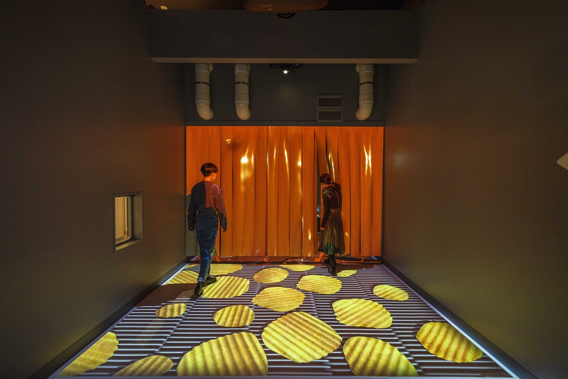 ロイズカカオ＆チョコレートタウン入場券・駐車場・12時イン・お菓子付◆チョコレートを旅しよう　素泊り