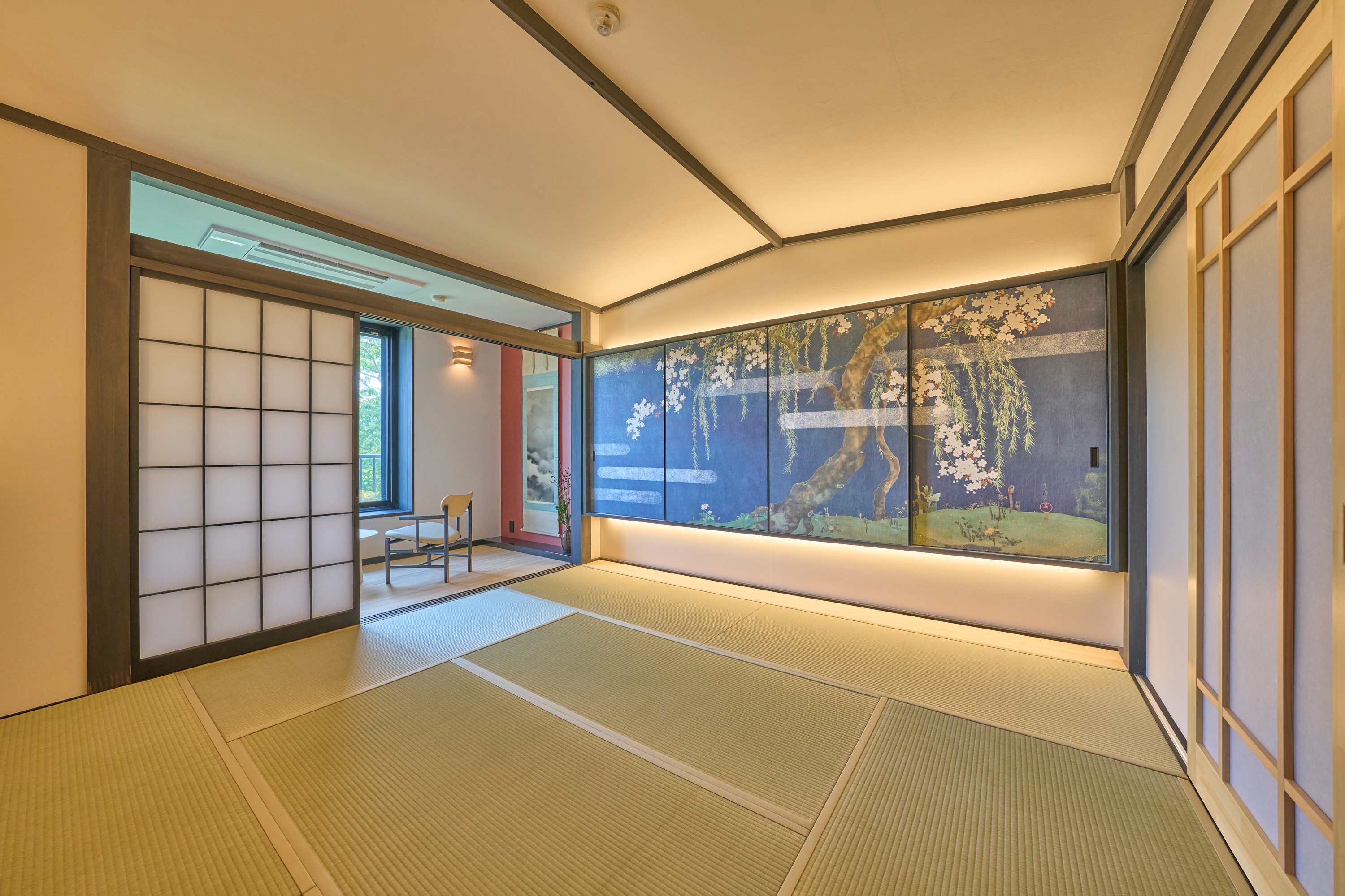 別館2F寝室：桜