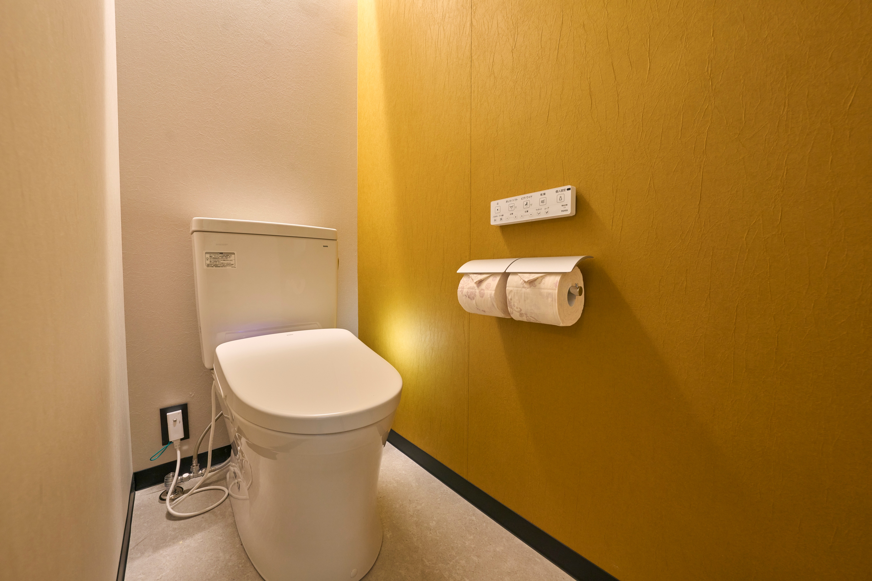 別館2F寝室：トイレ