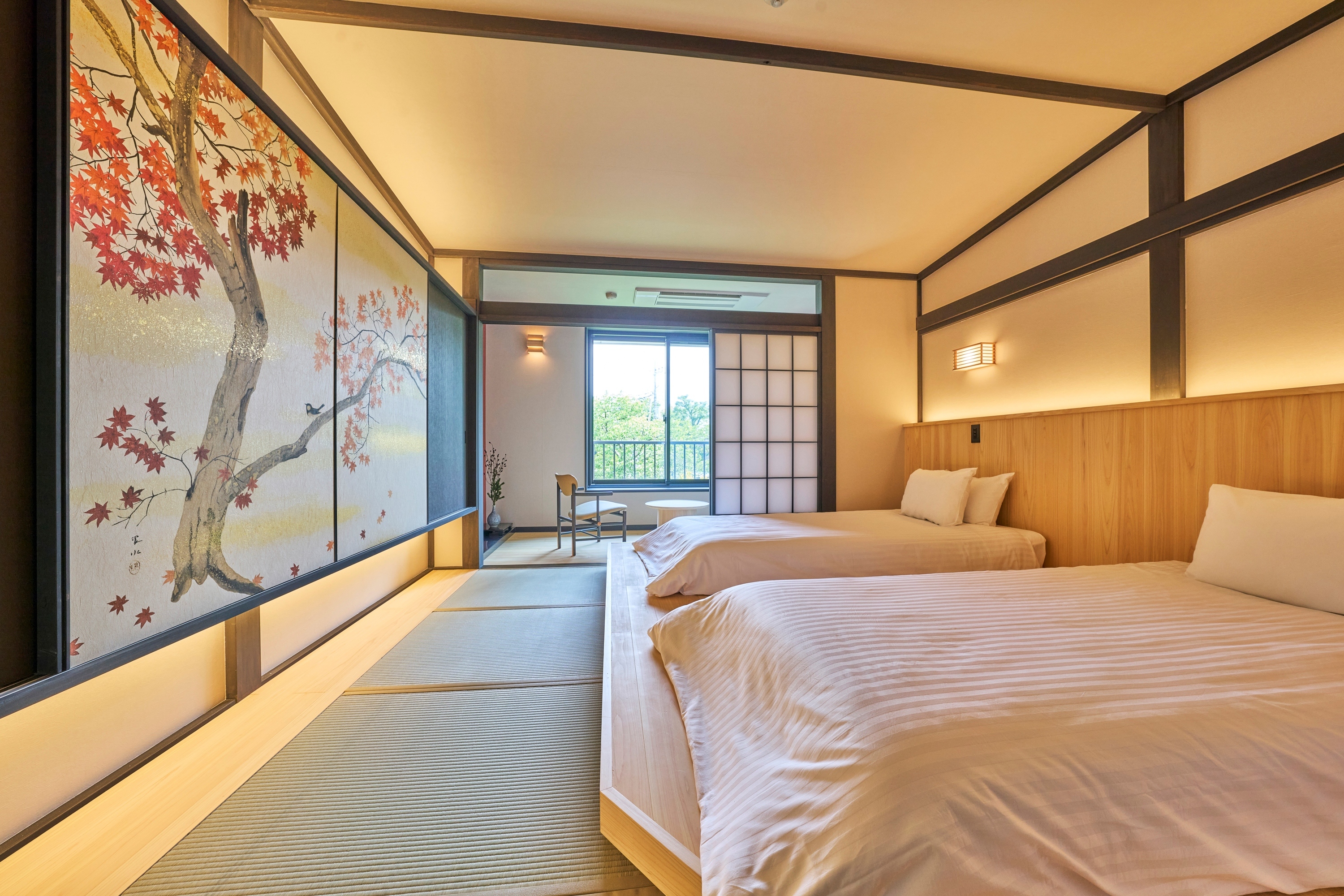 別館2F寝室：紅葉