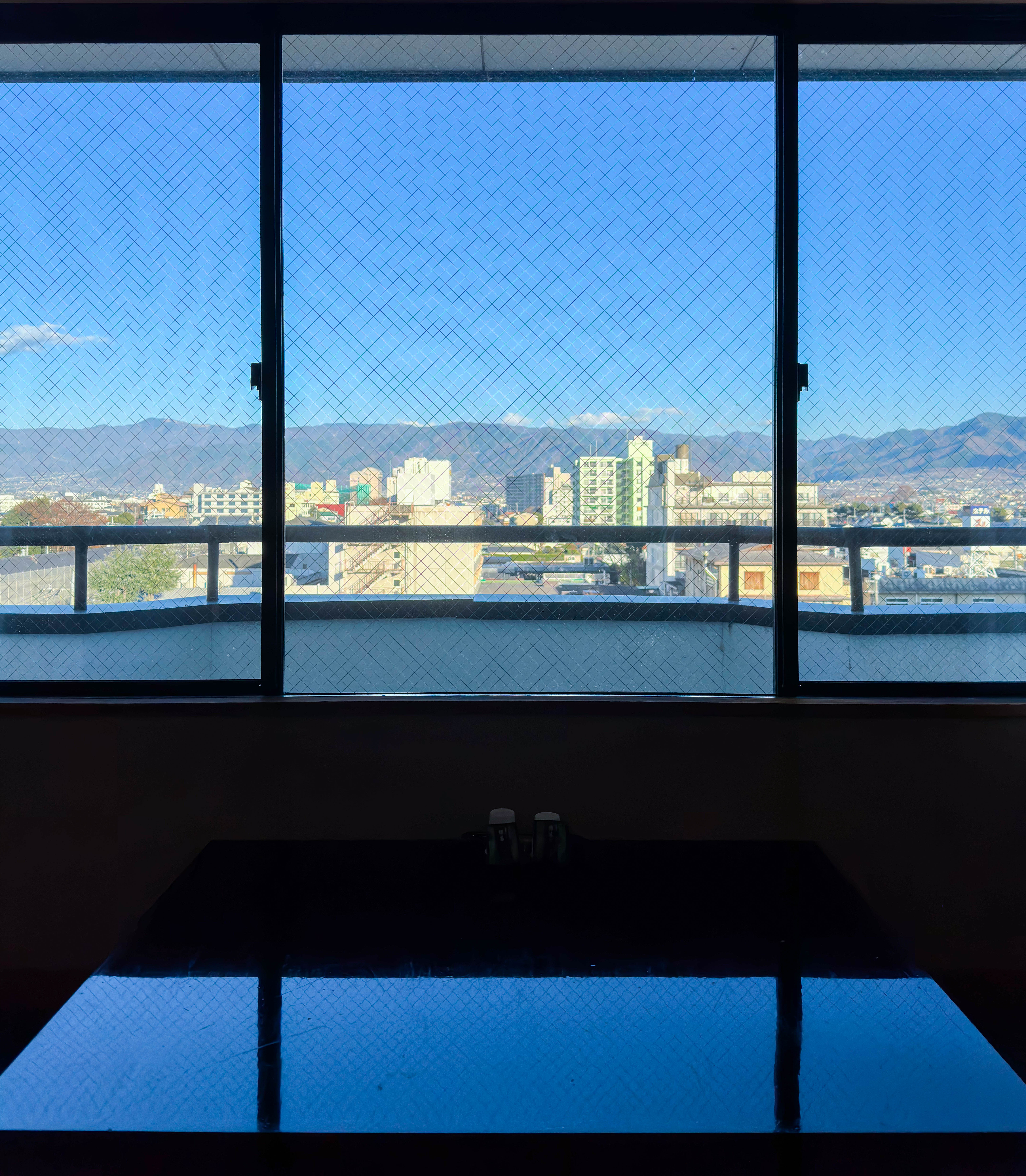 お部屋から広がる山の景色