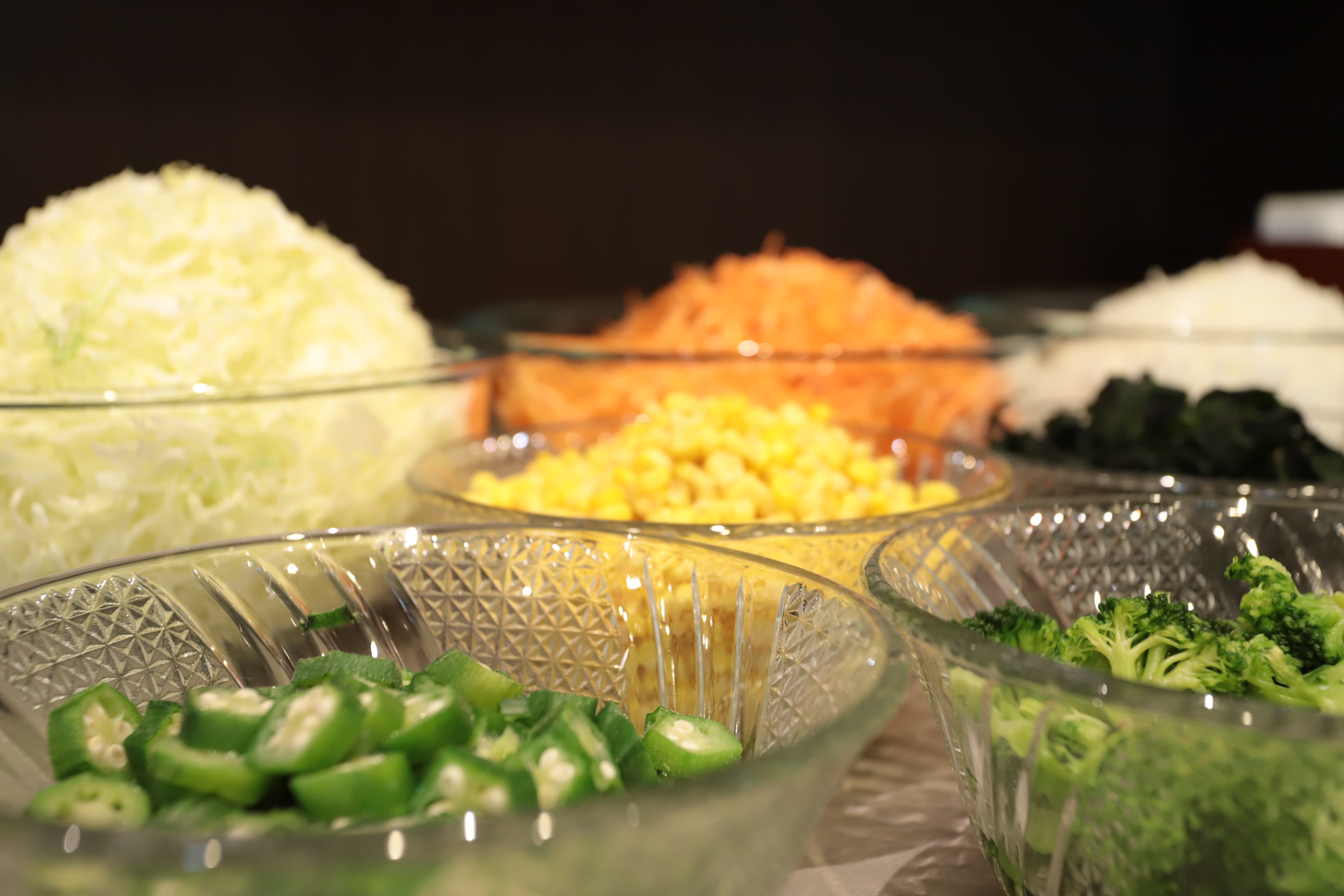 新鮮野菜のサラダをご用意しております。