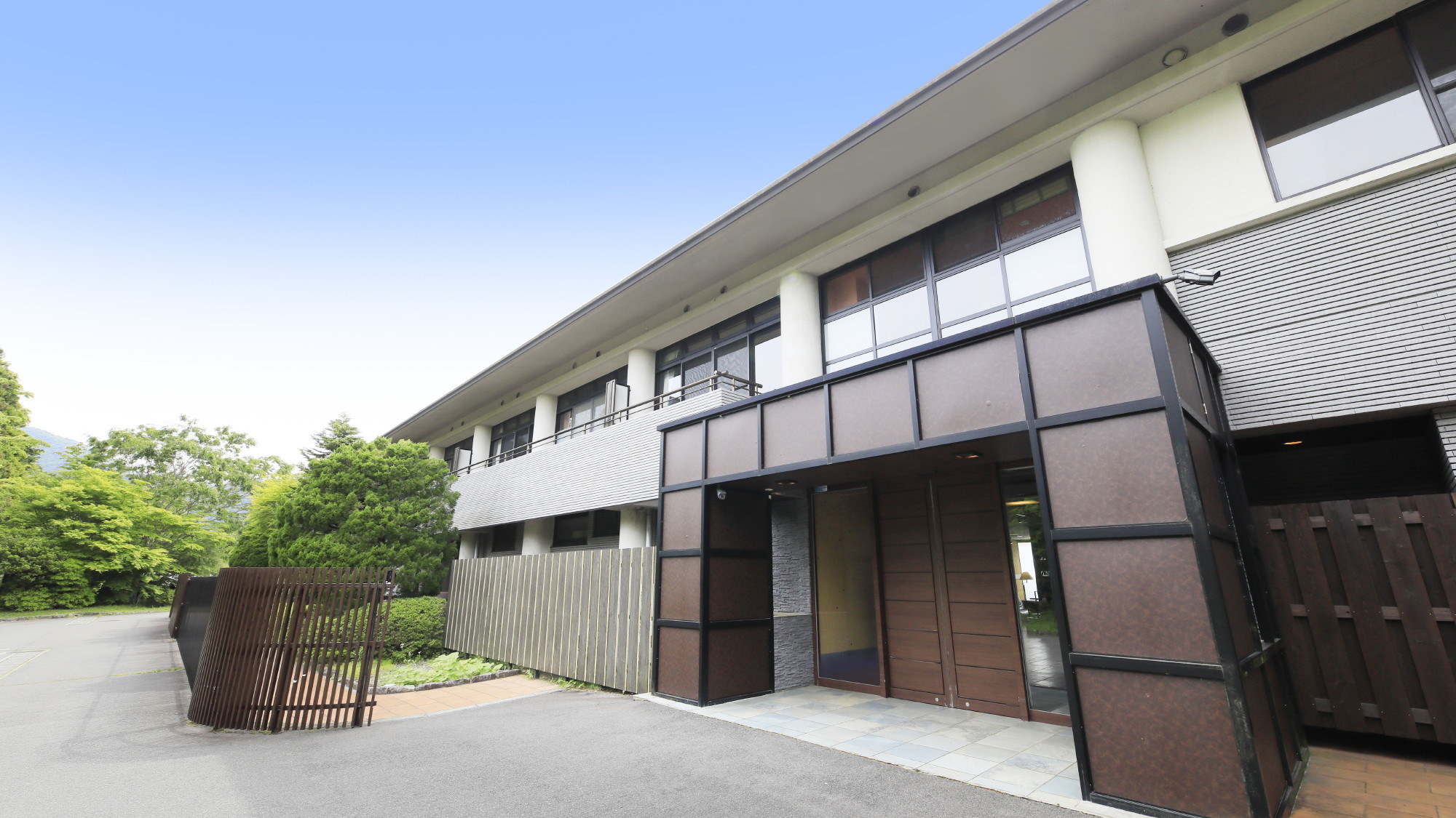 【外観】当館は箱根外輪山を見渡せる箱根屈指のロケーションです！