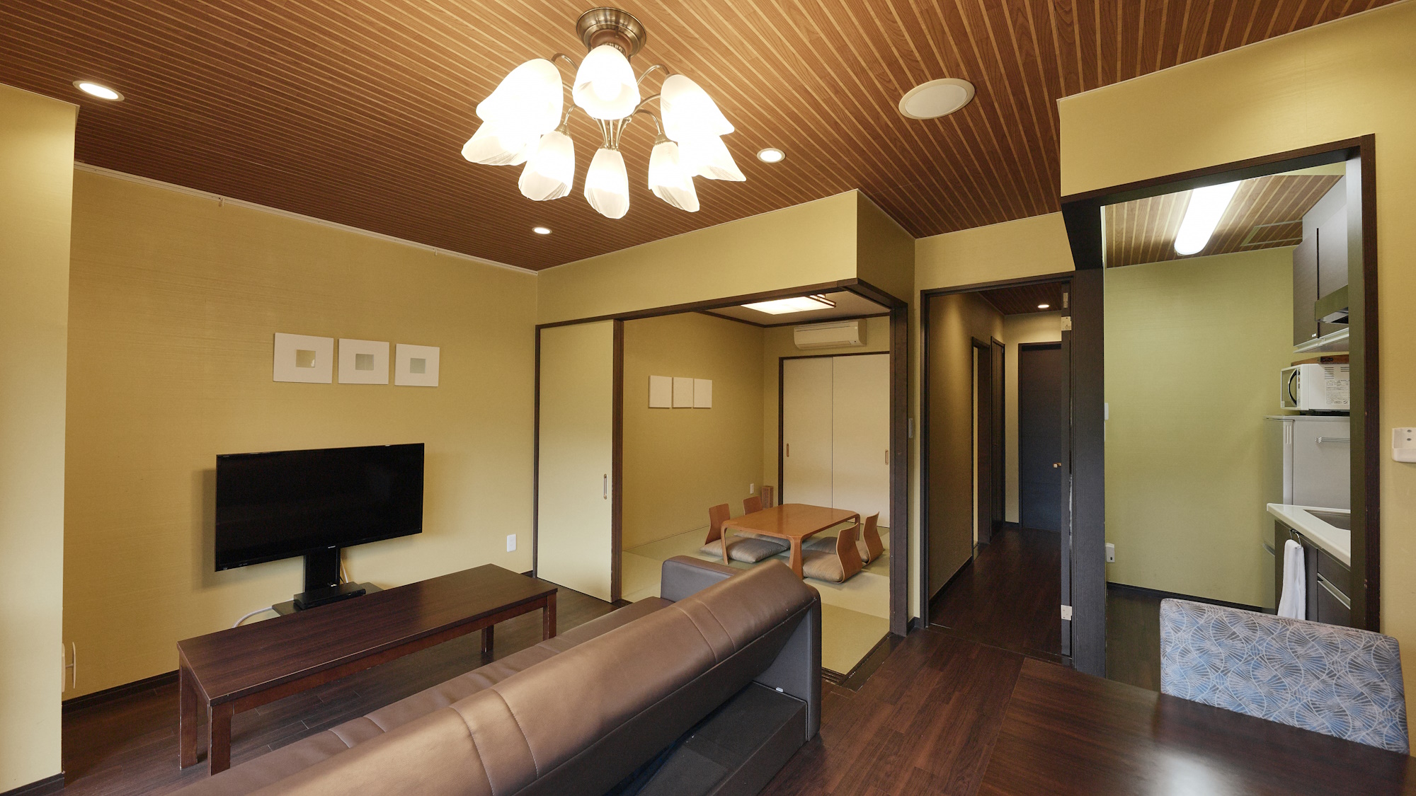 【Sdタイプ一例】47平米／1LDKの客室。和室または洋室の客室となります。