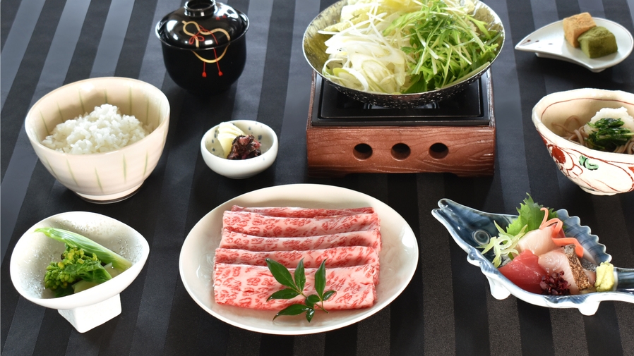 『選べる和定食［黒毛和牛すき鍋］または［天麩羅盛り合わせ］』付（19:30スタート）
