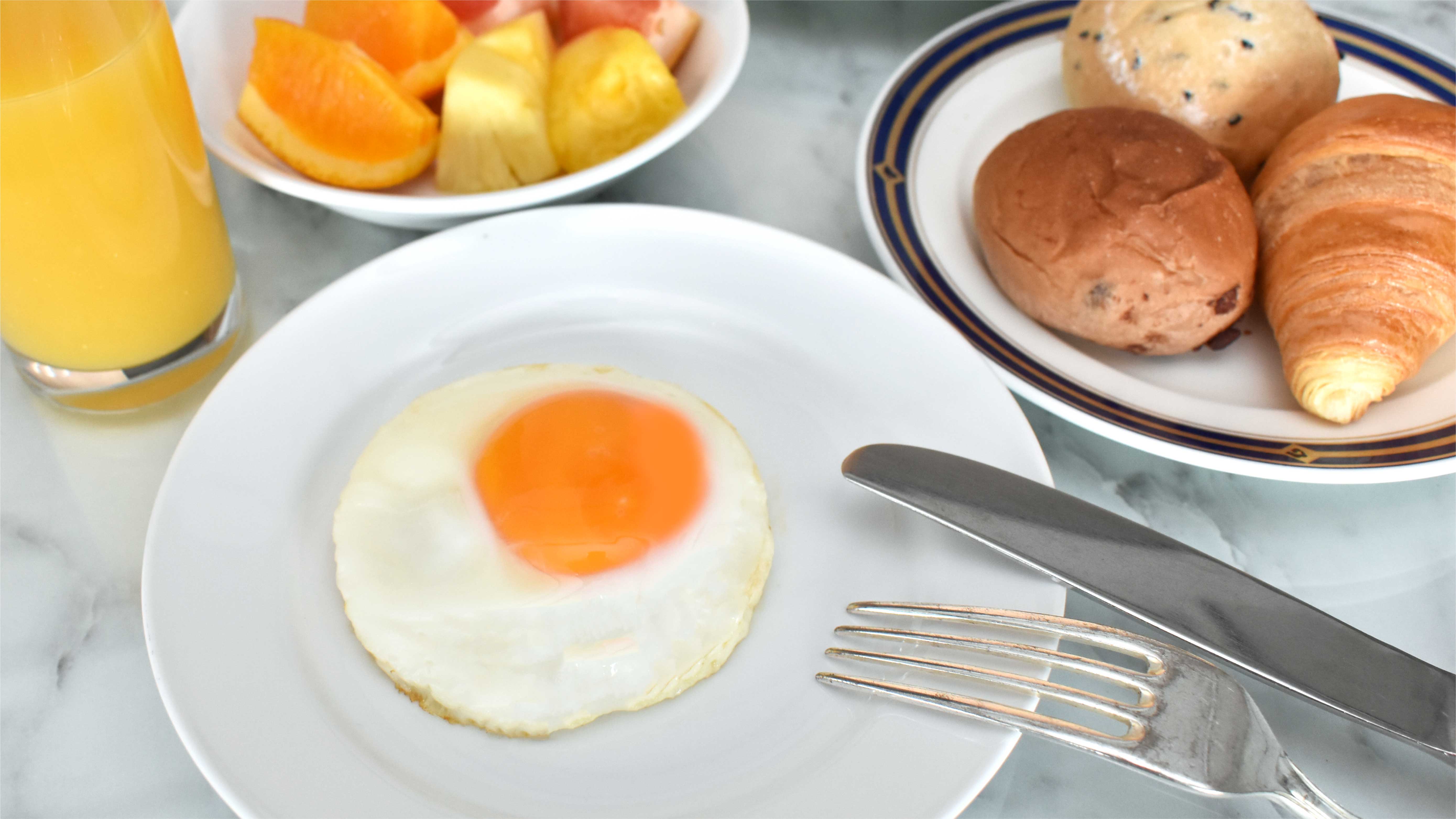 ■ご朝食 ■54階 スカイダイニング256「スターゲイト」■『モーニングブッフェ』