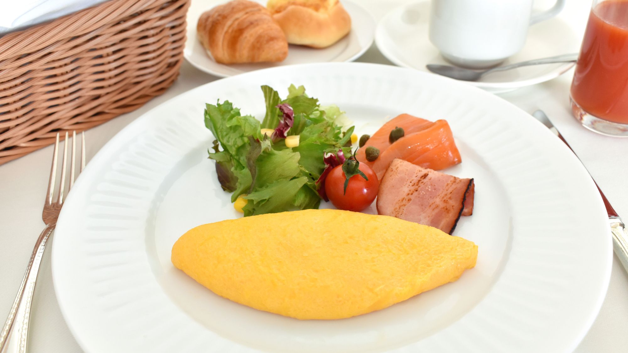 ■ご朝食 ■54階 スカイダイニング256「スターゲイト」■『モーニングブッフェ』