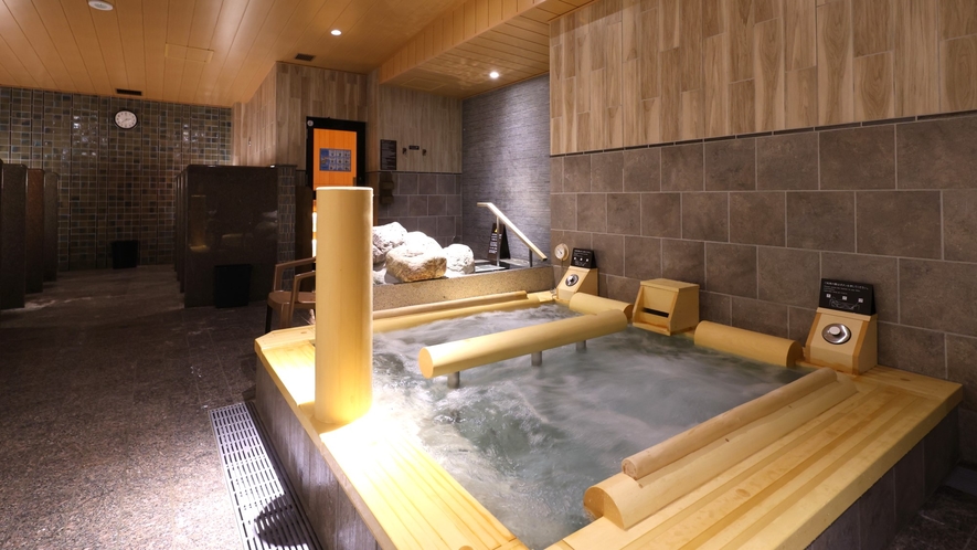 ◆【大浴場・男湯】～ジェットバス～約40℃