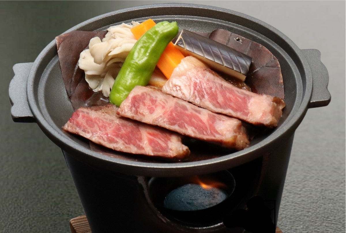 【2食付】美酒美食☆厳選お造り盛合せ×日高見牛朴葉焼き×ハーフバイキング☆24時間飲み放題付き