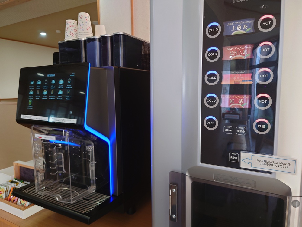 ドリンクサーバー