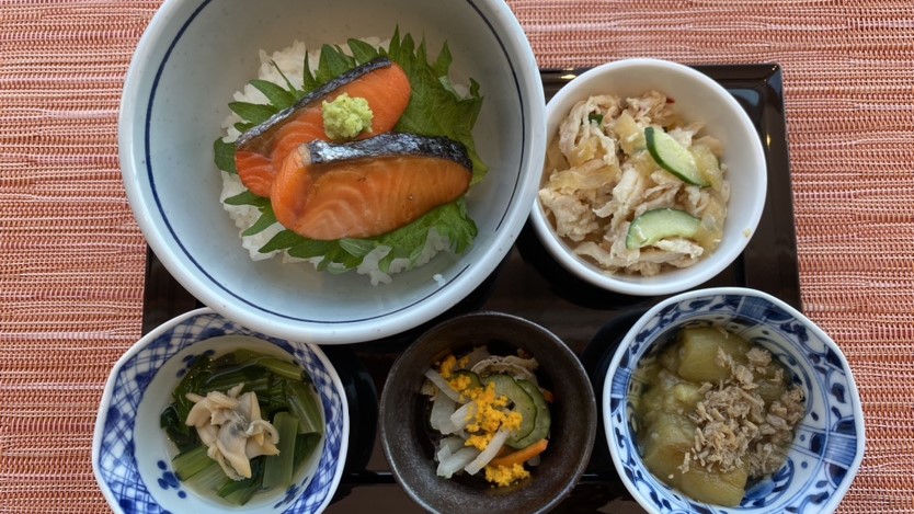 朝食バイキング