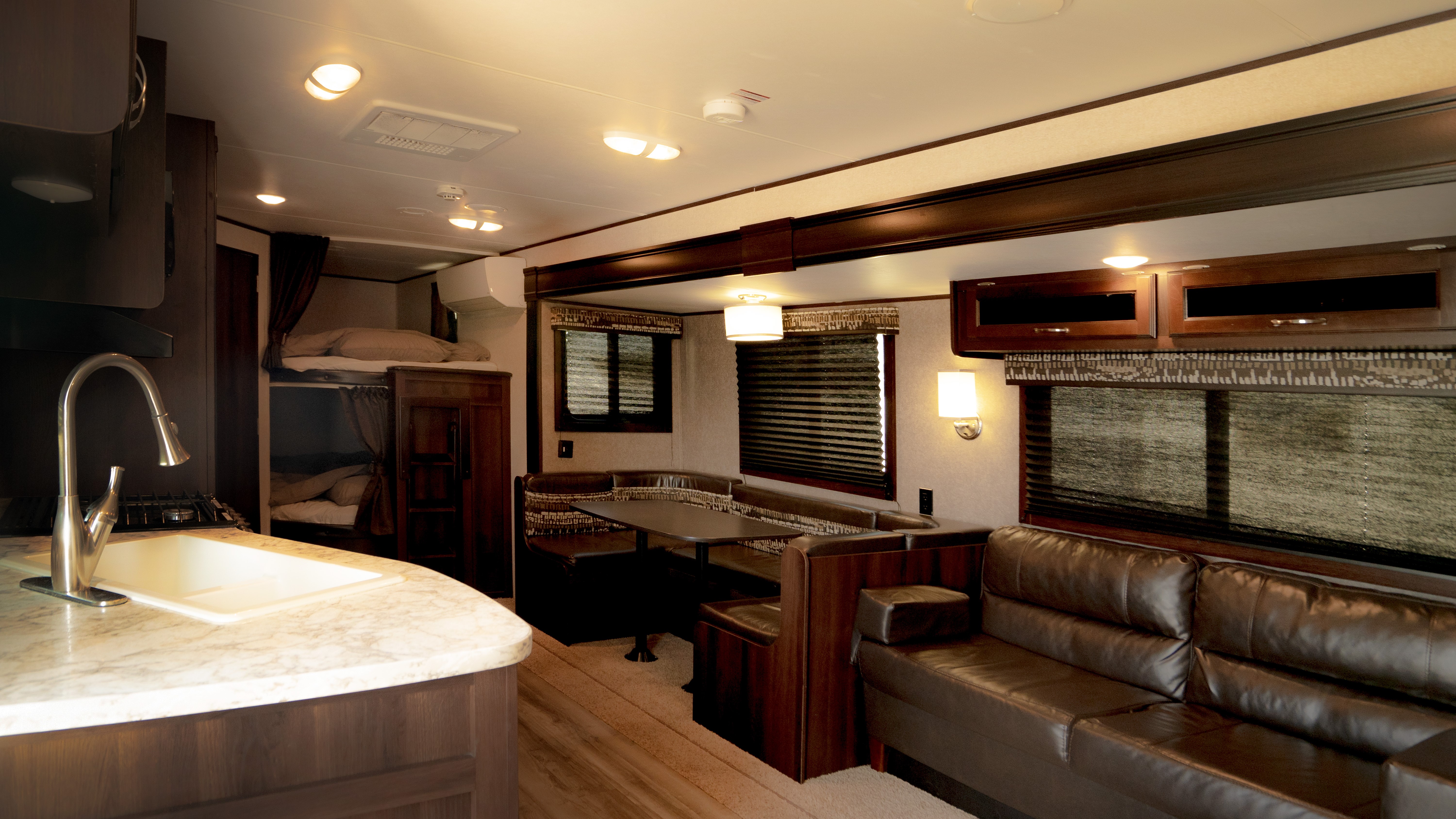 【TRAILER-B】スタンダードヴィラ／至福の時間をゆっくりと味わってみてください（棟一例）