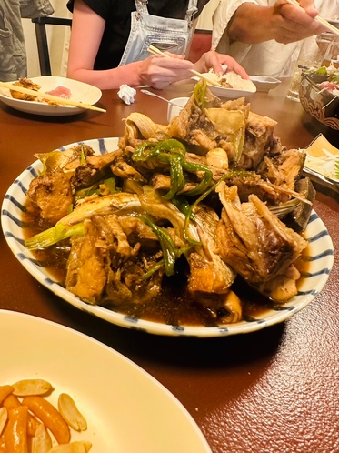 食堂きんざ　とってもお安いお値段で地魚・天ぷら・揚げ物・お野菜まで美味しすぎる地元で愛されるお店です