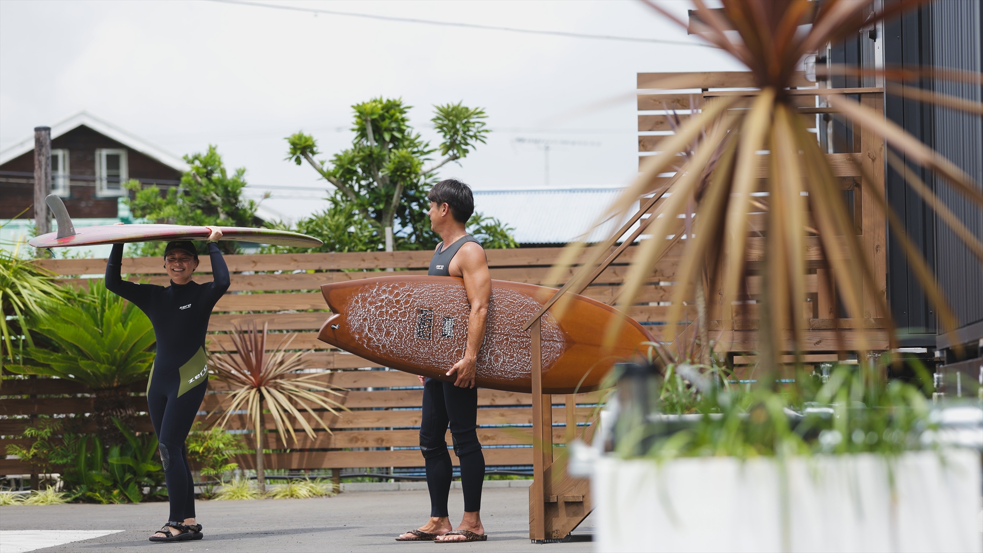 【Image／Surfing】東浪見海岸まで徒歩1分、お部屋からそのままサーフィンへGO！