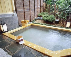 【おひとり様★限定】気の向くまま一人旅♪お食事場所は部屋か個室〜人気の貸切露天風呂が無料