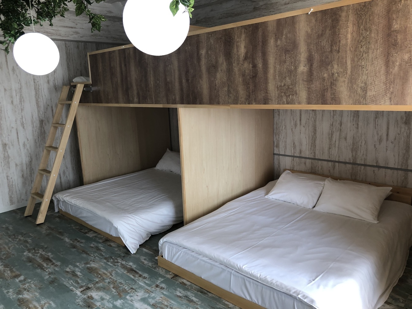 浅草まで電車１０分、グランピングスタイルのお部屋、１ＬＤＫ・１フロア貸切り、最大10人