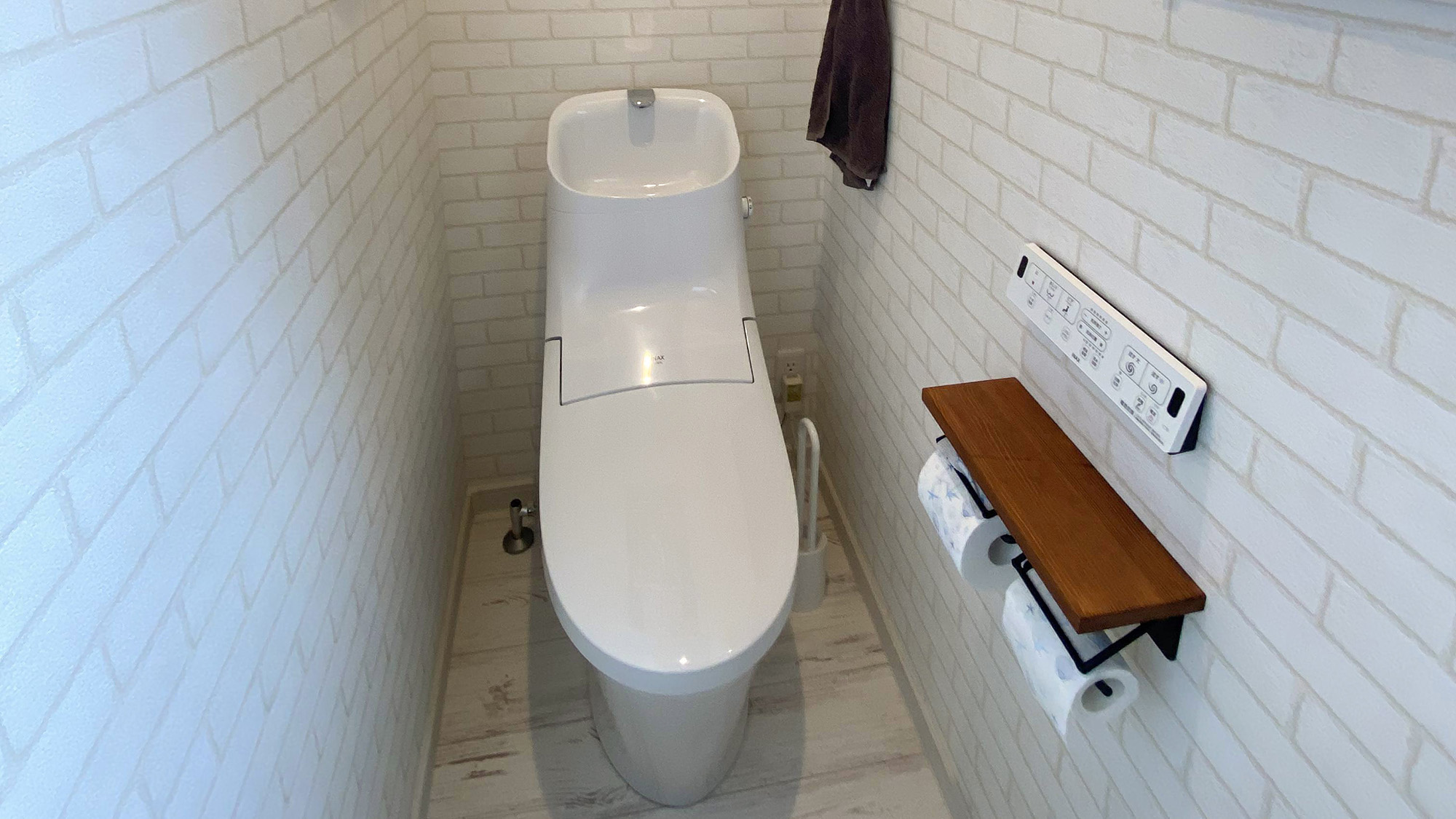 ・【A棟トイレ】清浄機能付きで清潔感のあるトイレです