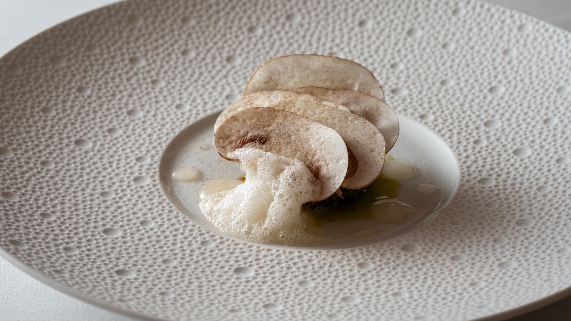 【夕食一例】和と伊が程よくミックスした魅力的な料理をご賞味ください