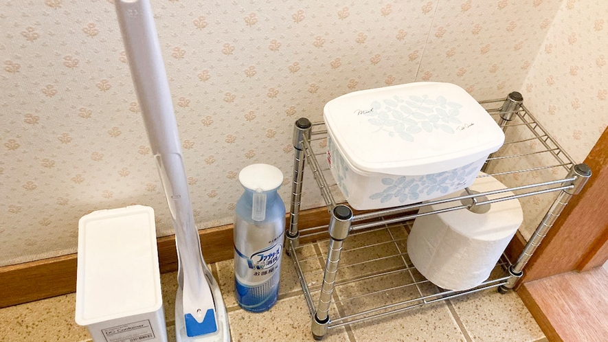 ・【トイレ】ペーパー・消臭剤などお掃除道具・備品をご用意しています。