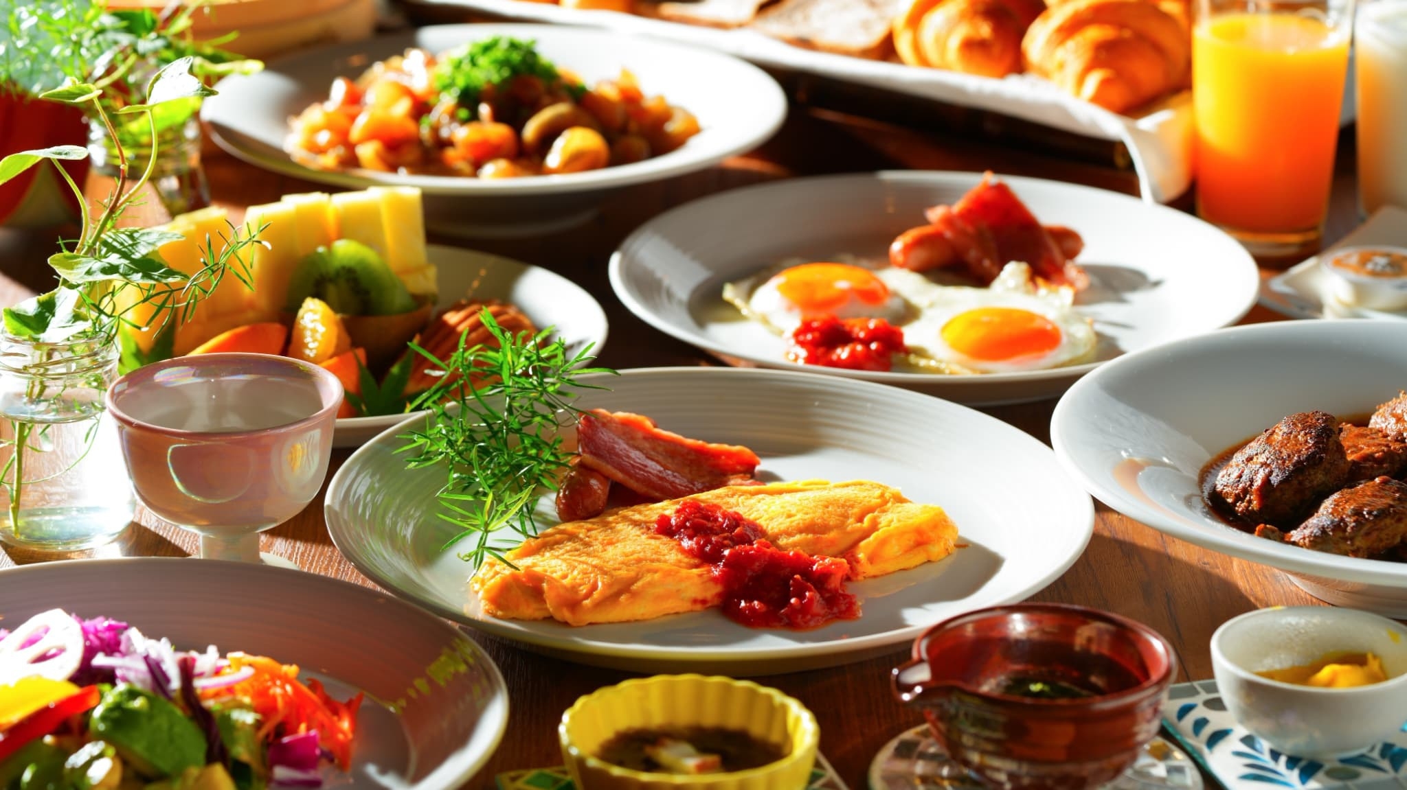 【1泊朝食付】温泉・サウナ付きヴィラ★朝食は和洋ビュッフェ♪【ラウンジ利用無料】※夕食なし