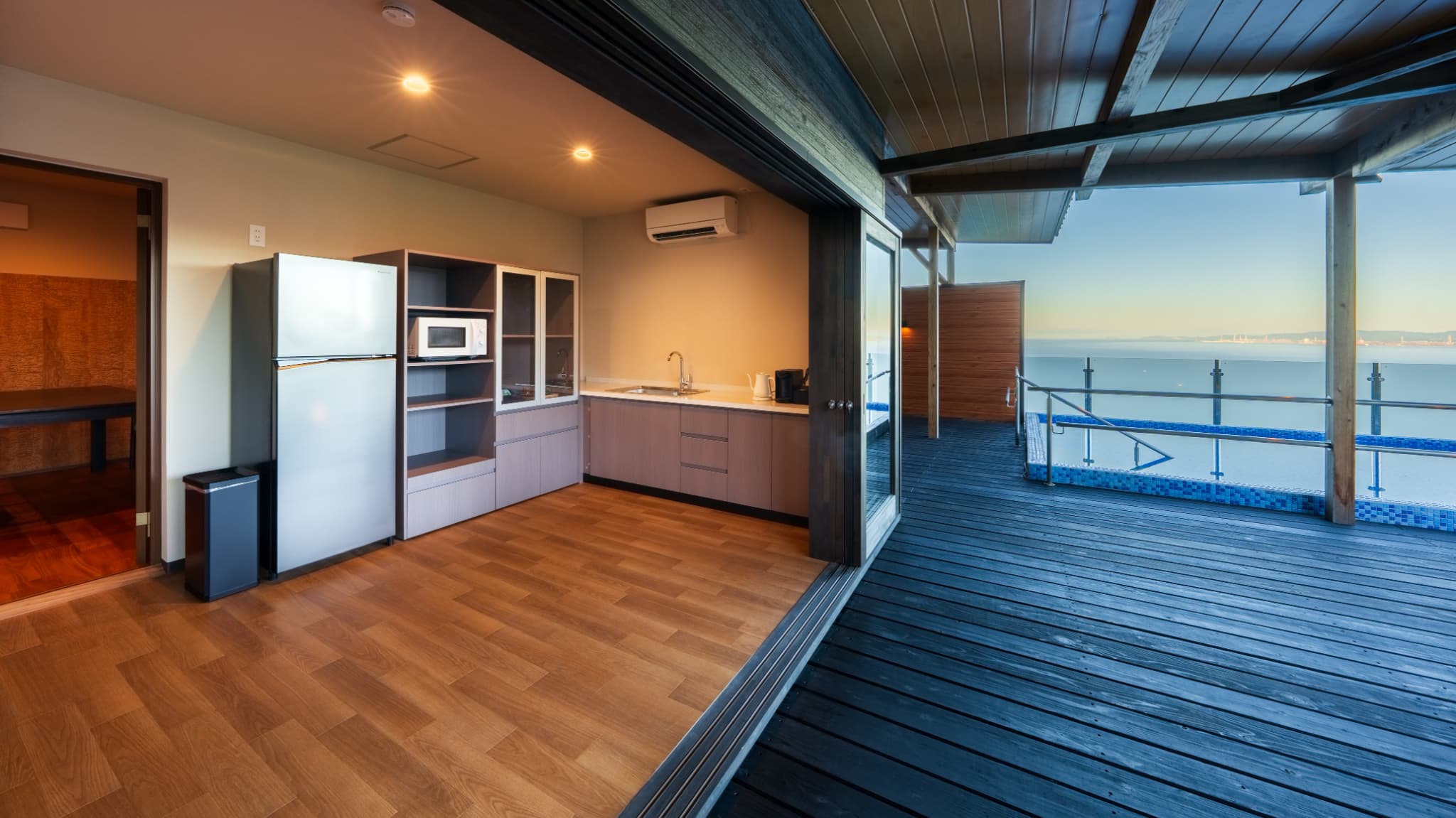 【スイートヴィラ／和洋室】夏期限定プール付　低温バレルサウナ付