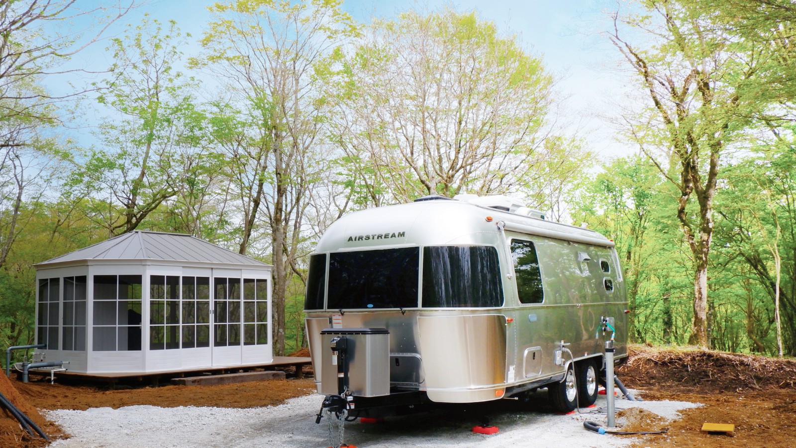 アメリカントレーラー「AIRSTREAM」